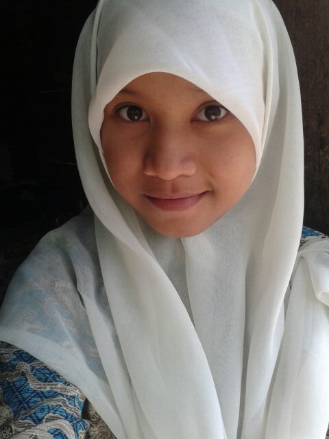call me aulia||♥allah ||follow me and folback