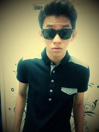 Instagram : pipichomels
@PipiChomels Dah tak guna sebab lupa password :') Ini yang OFFICIAL ACC PIPI CHOMEL'S :)
