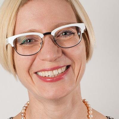 Performance, Erfolg, Work-Life-Balance für Privat und Unternehmen. Psychologische Beraterin, Trainerin, Coach.   Impressum: https://t.co/UfXoCHzOxP