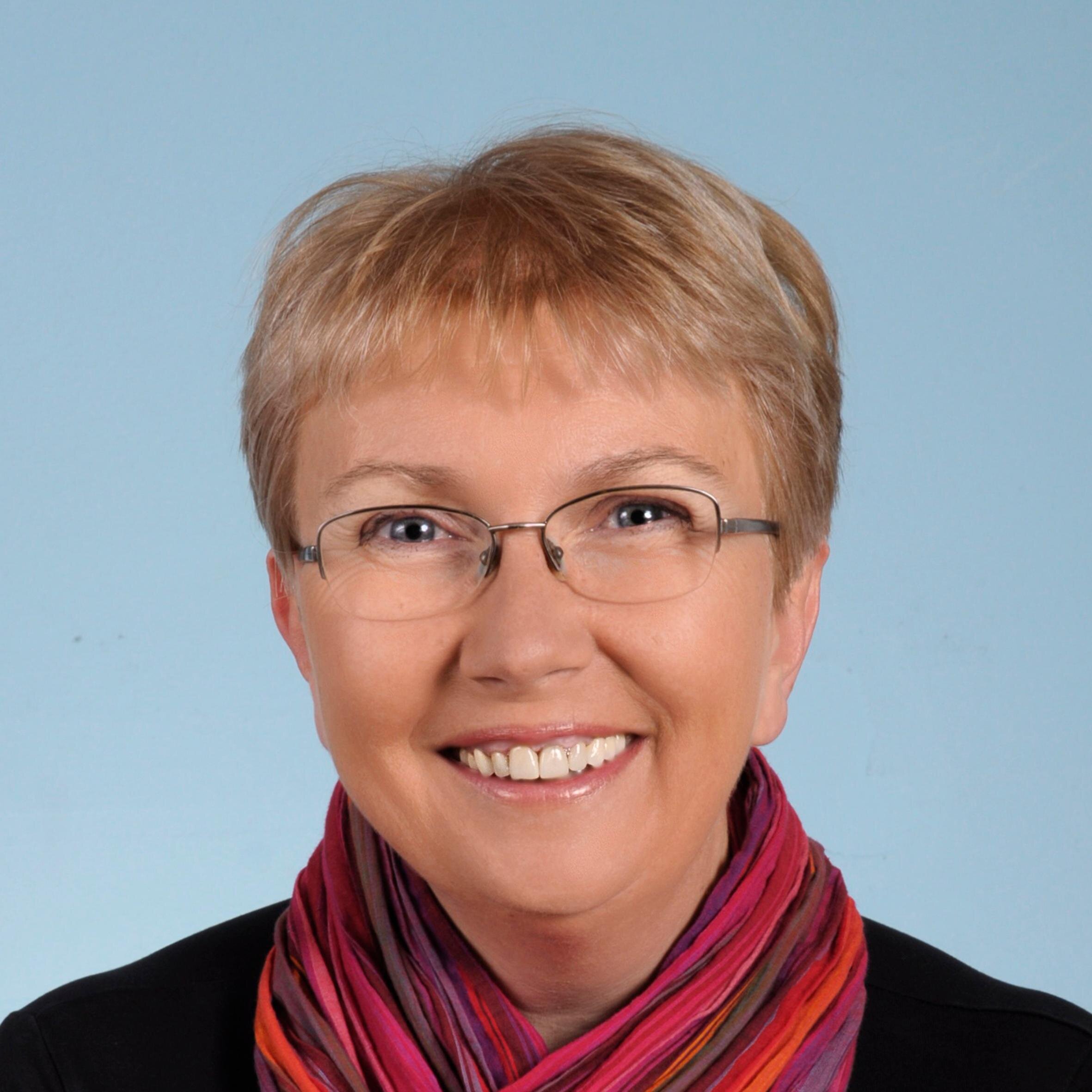 MarjutkaHafner's profile picture. Če nimaš cilja, je vsaka pot prava.