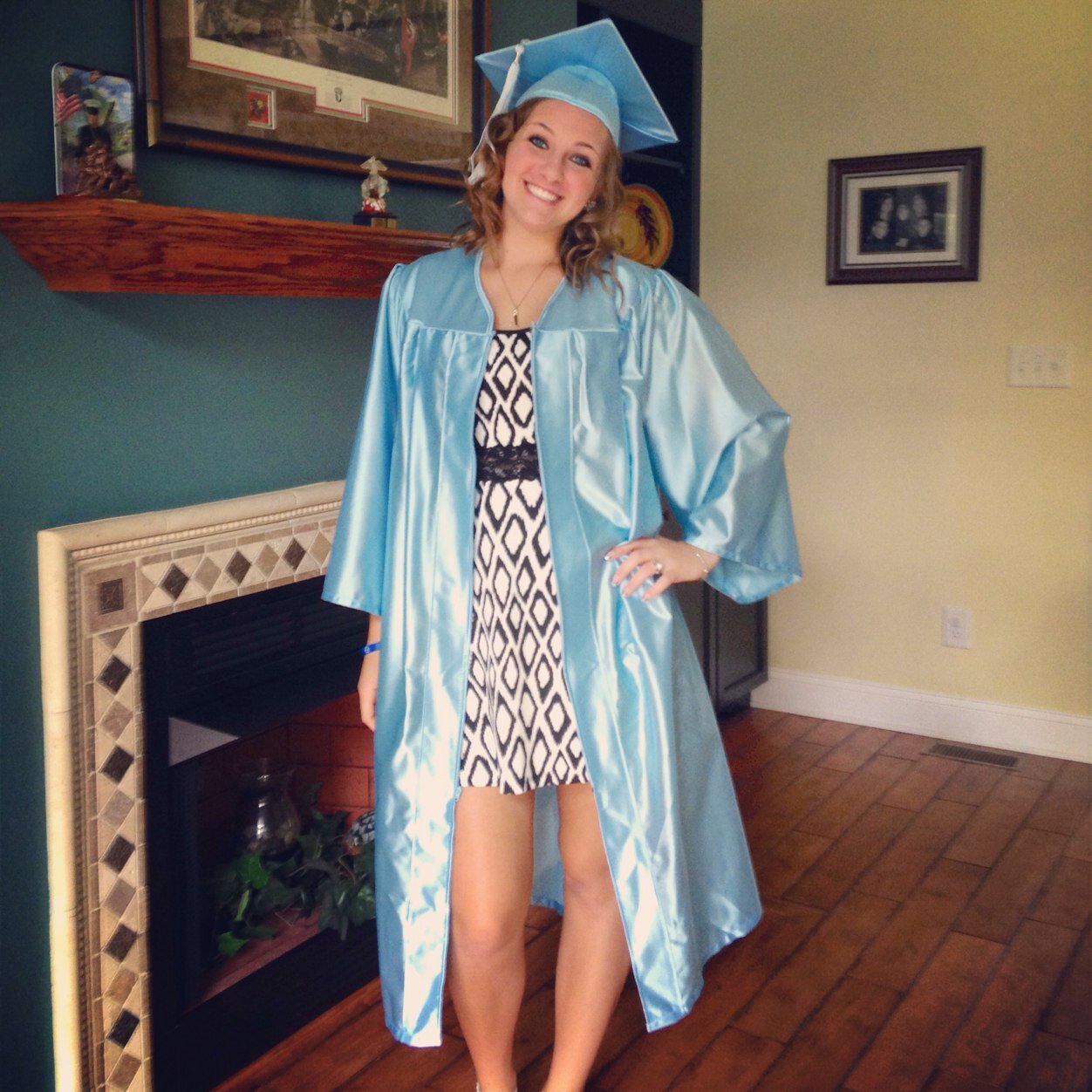 IilyAryona's profile picture. Follow new account @TheNamesYona