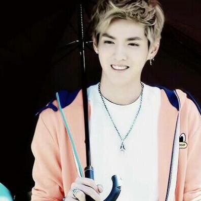 《 1990 吴亦凡 EXO-M's Leader 》 jwheee....ready to being my wife?  | DoodleUlzKid's laxy dad 8)