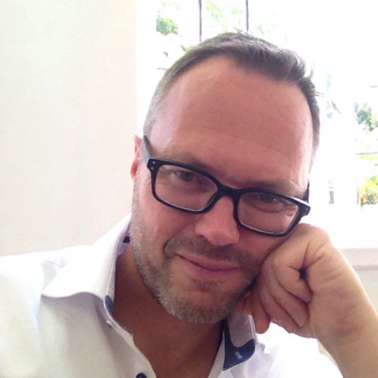 Professor of comparative governance/bestuurskunde, @TilburgU, @REDRESSproject, democratic innovation, good governance, democratic citizenship/leadership