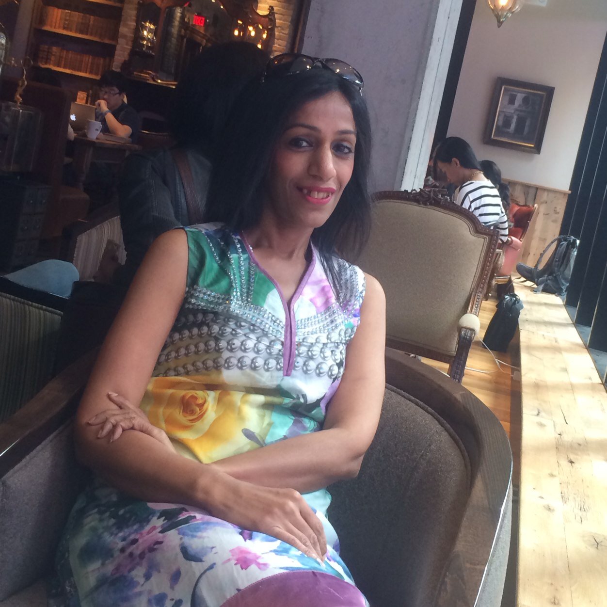 rupalchheda1's profile picture. 