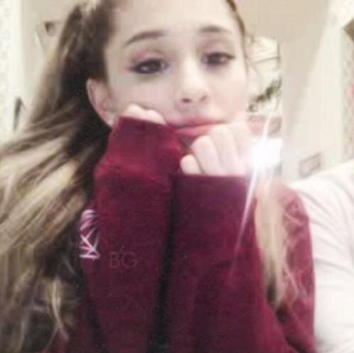 yo follow cremebutera i follow ariana accs back