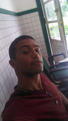 Quem se define, se limita!