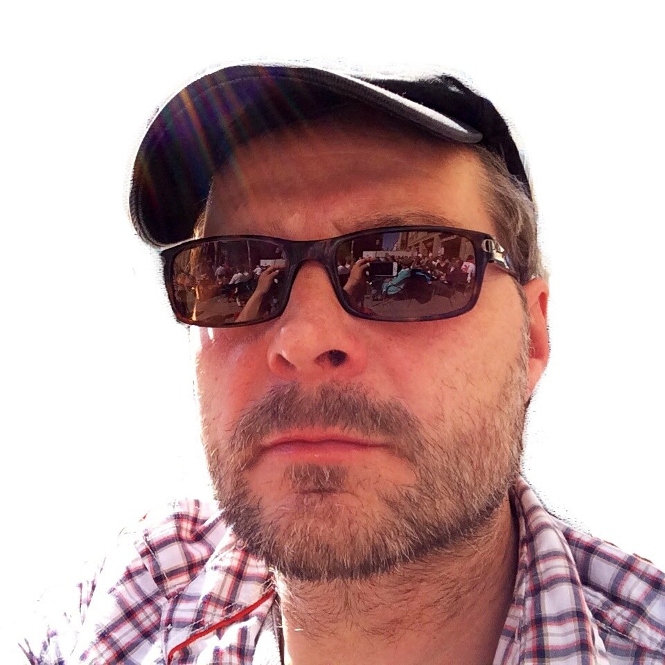 yelosno's profile picture. Filmmaker