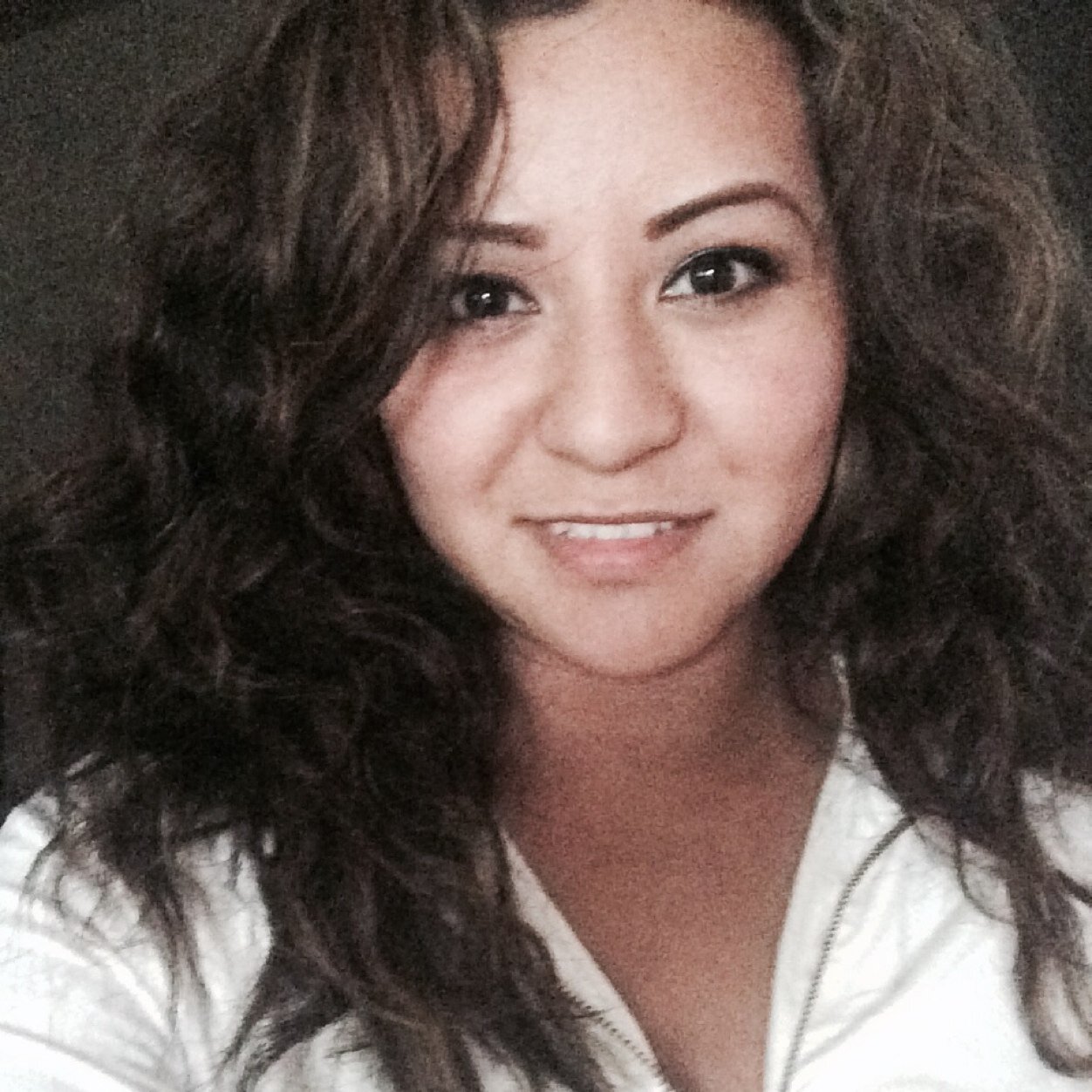 Monicax3's profile picture. 