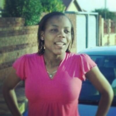 MolebatsiMpho_2's profile picture. Im a Twin Mummy, a wife, daughter, sister, friend, aunt,confidant, comedian and........and...........and.