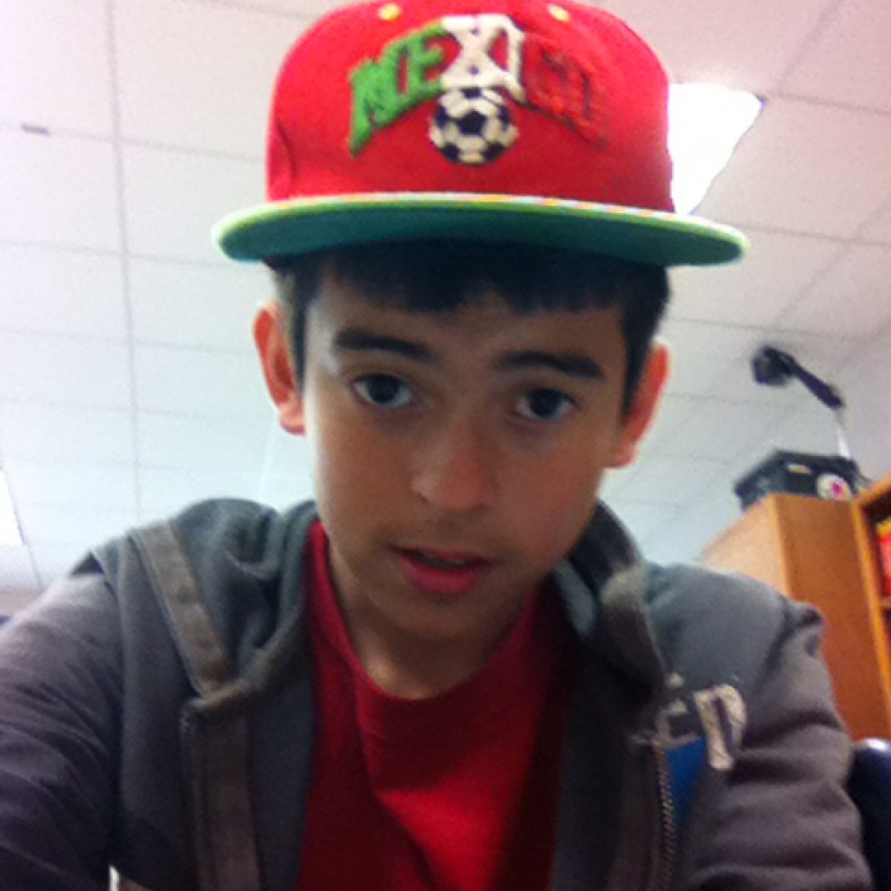 LILBEN101's profile picture. Hey every body im lil ben and i make videos on youtube but they do not look good dought haha but if u want to watch it its ok thanks