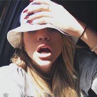 sofia (@sunflowcr) 's Twitter Profile