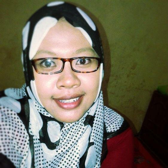 I'm a student in Sharia Economic Department. The Key of success are work hard and closer to Allah.