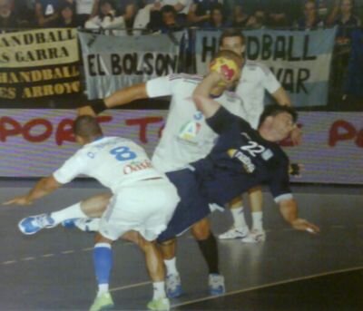 Jugador Selección Argentina de Handball y C.A.R.P Estudiante de Ingeniería Mecánica U.T.N