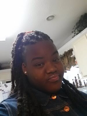 kaylamoye's profile picture. 