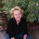 Laura LaMont - @bleweyes147 - Twitter