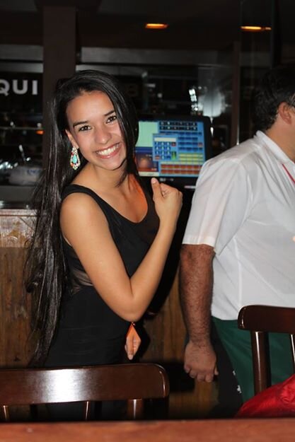 O amor? … Não sei! Ele nos prende, também!
Sabe o que eu acho?
Mais que o amor, o dinheiro, a fé, a fama, a beleza me deem a verdade.
A verdade nos torna livre