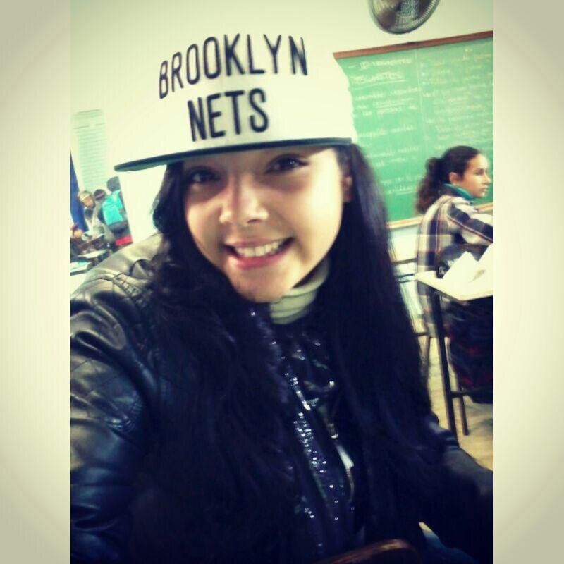 Ela não eh tua , ela só atua bem, tenho fé porque ate no lixão nasce flor!!!! ✌¥ ☯❄☮☼ / whatss: 5184581359 ♡