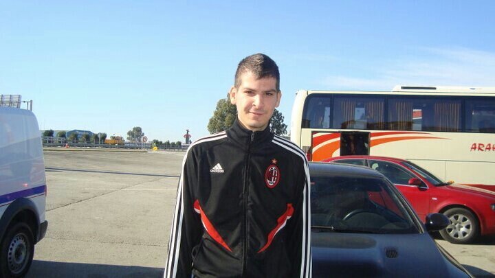 tokin19's profile picture. me enkanta jugar al futbol sala y ber el futbol sobre todo el barsa