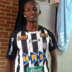 Não me chama de Moreno arrumado, sou Pretinho Estiloso