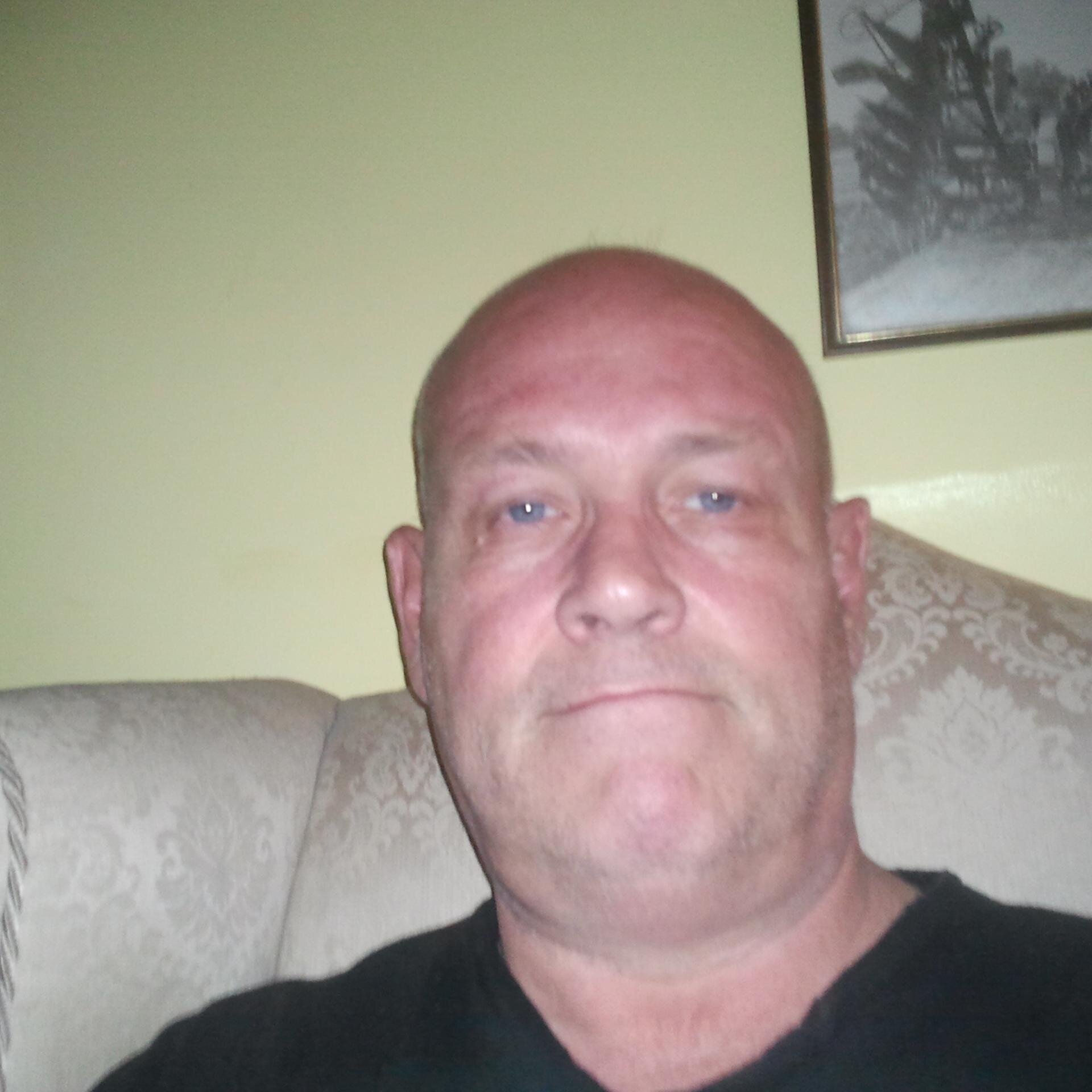 Retired Arsenal fan, moved from North London to Southampton likes Soul, Blues,Rock n' Roll, Reggae and Fullers beers