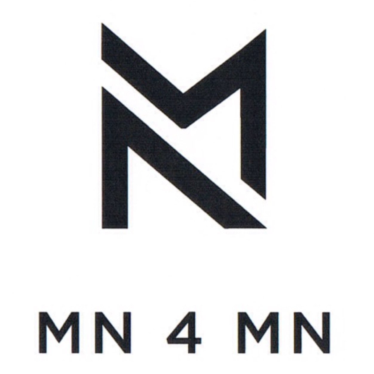 Curatiing an environment that nurtures and supports emerging designers, by supporting and showcasing all parts of the Minnesota fashion community.