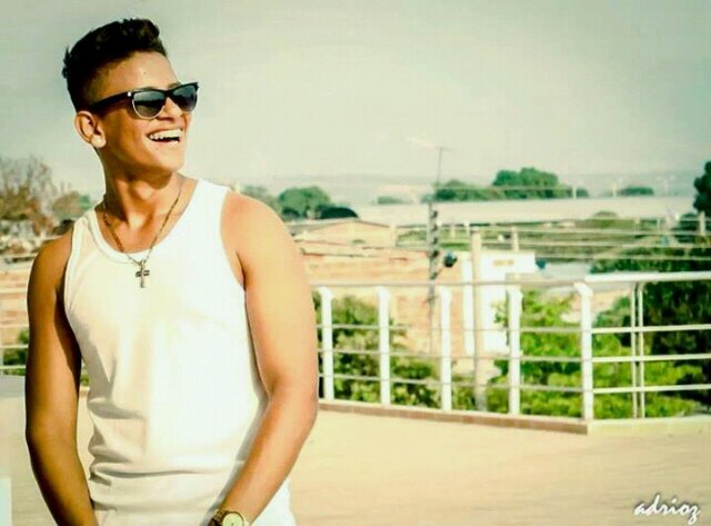 Sebastian Vila @musicasebastian