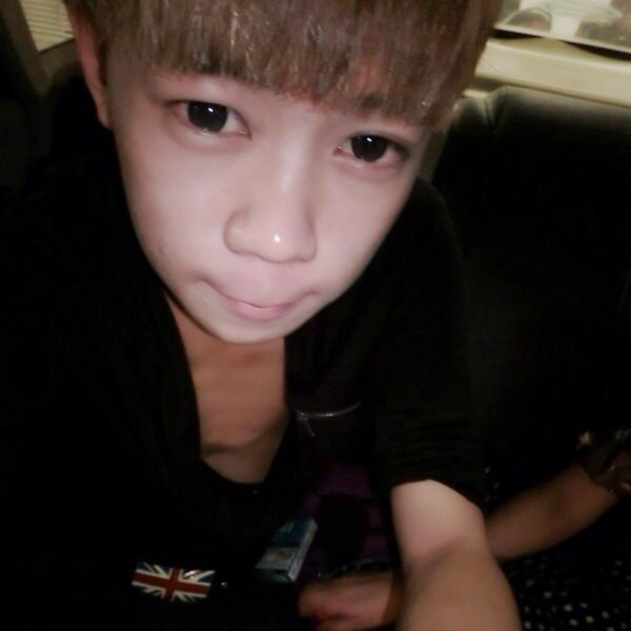 0315Lyw's profile picture. 