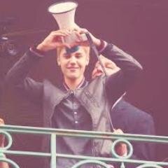 Ben sude Belieber'ım. Justin hayatımın anlamı @justinbieber follow me please love u ♥ ♫
