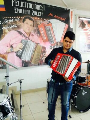 FANS CLUB DEL REY VALLENATO JUVENIL 2014 @JOSEcMUGNO