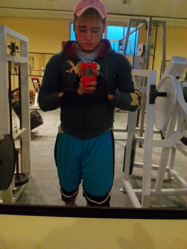 tavohc7075's profile picture. 