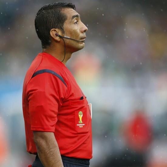 No importa si tropiezas, lo importante es anular goles a México.