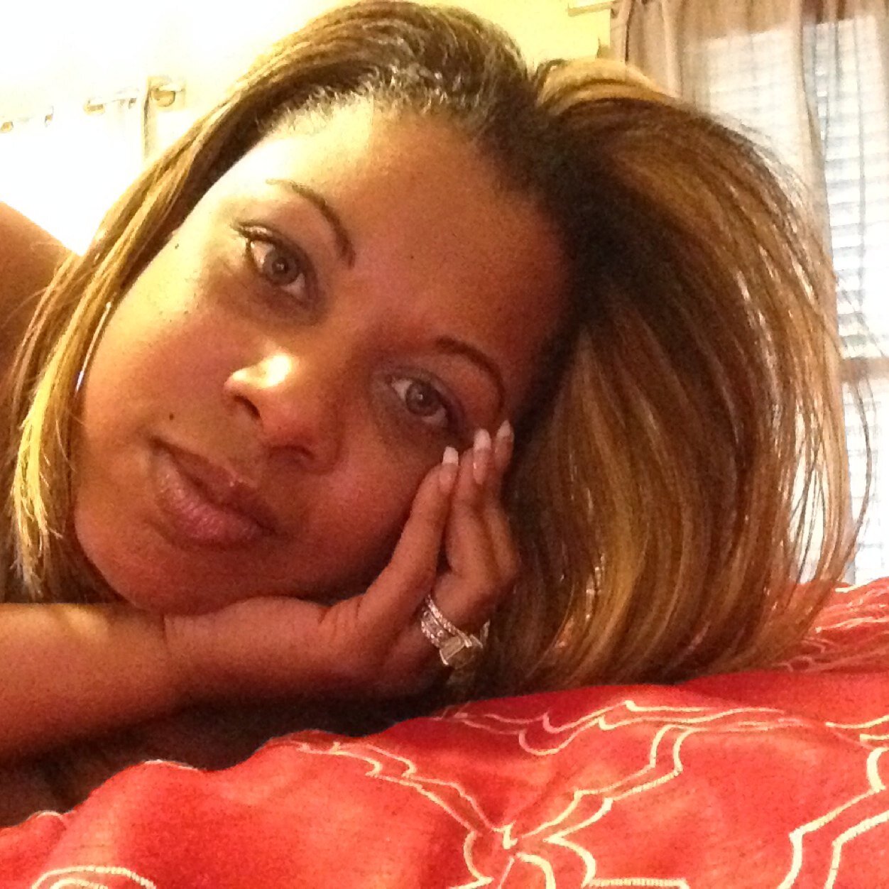 MOM, prof. mortgage consultant, music guru, daughter & last but not least a friend. Enjoying life Support all things positive. Doing da damn thang! MOTIVATION