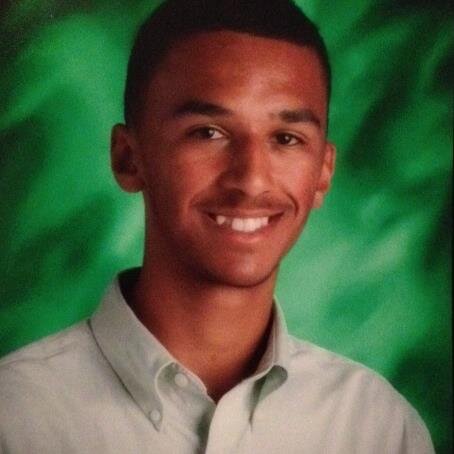 realone231's profile picture. senior at SHS lowkey not ready for school to start