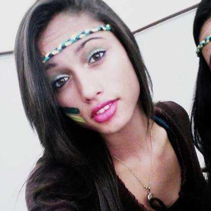 Felizes são os loucos, que vivem pouco, mas vivem como querem. — Bob Marley☮ 
http://t.co/uH8eScAeit