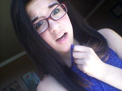 Movavator!! love Bethany Mota!! i had to start a new twitter but just yeah! swag!!!