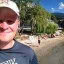 DewyMCT's profile picture. Committed husband, dad of two crazy-cute monkies and old broken down centreback