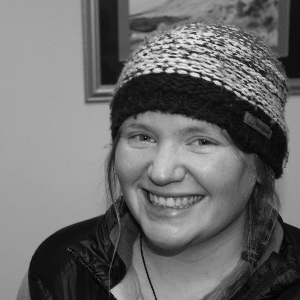 Maths teacher, and former Mathematical/Computational Biologist, interested in epidemiology, ecology, cell biology and modelling cancer treatment