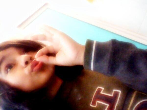 13Esthefania_98's profile picture. 11/mayo/14 alas:08 p:m ZimpleMob RT! @ckan98 el 30/agosto/2014 Me #RT alas 9:30 P:M!..@SmokyOficial me #RT & me #FV alas 2:52!!que mas puedo pedir*_*