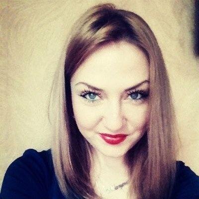 Пытаюсь жить радостно. Живу в прекрасном городе. Мне нравится обговаривать интересные дела. Интересная в жизни.