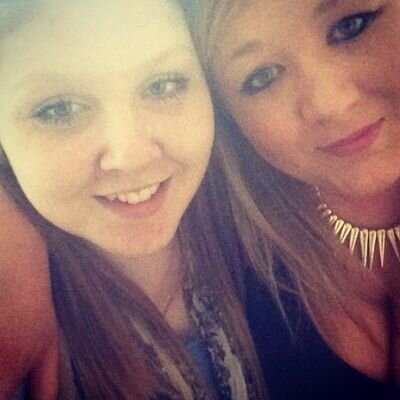 emilylouisex21's profile picture. Imperfection is beauty, madness is genius and it's better to be absolutely ridiculous than absolutely boring  
snapchat - emilylouise21x
instagram - epatzxo