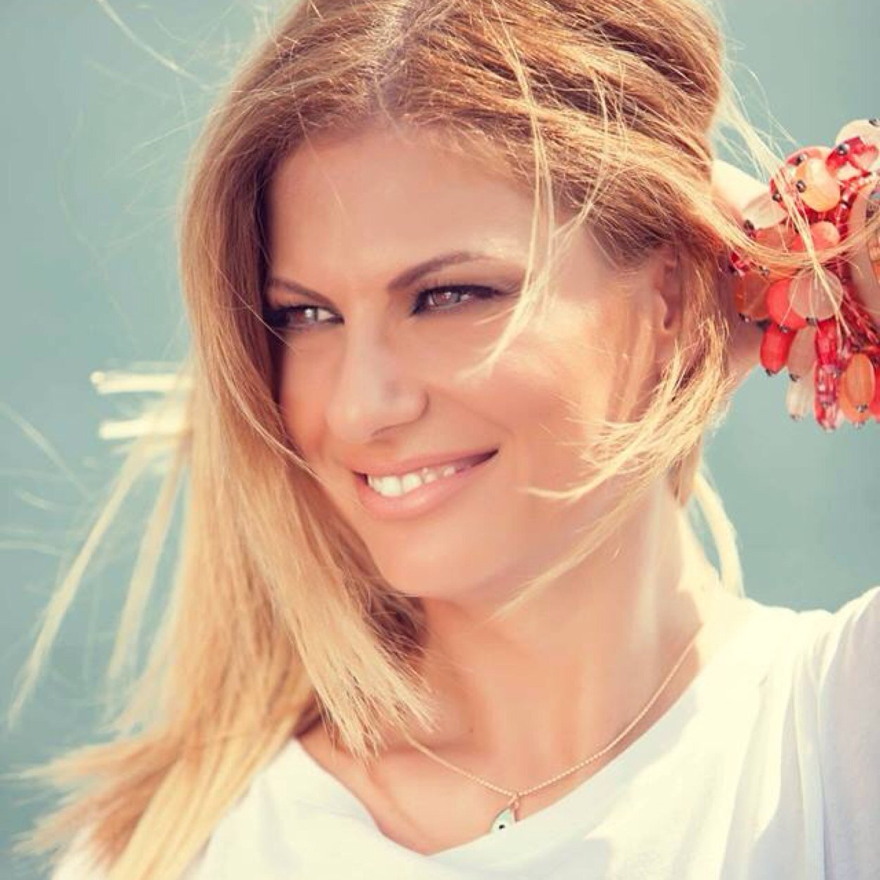 Maria Tavlaridou specializes in bringing outstanding design to all areas of interior design. She is well known for her attention to detail.