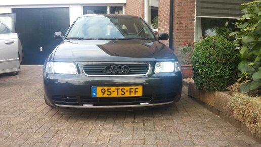 car fixer at AutoSchade Dronten
