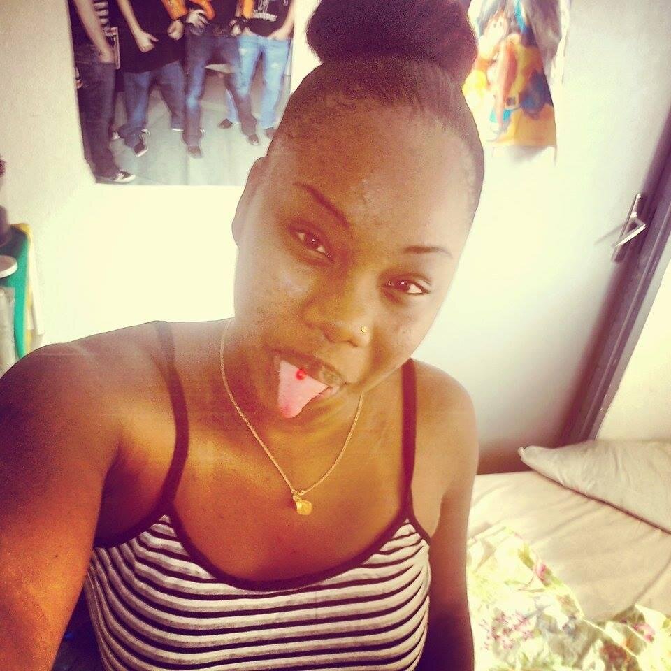 Facebook :: Sy Shaïynn • Snaap :: Tee-Shaa • Insta :: M.m.e.S.a.l.d.a.n h.a