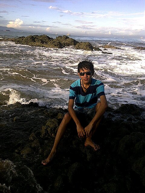 azul_gionino009's profile picture. AZUL INDRA : nice to meet U aLL :)  ( http://t.co/S76vabVEEv )
                impossible = I'M Possible