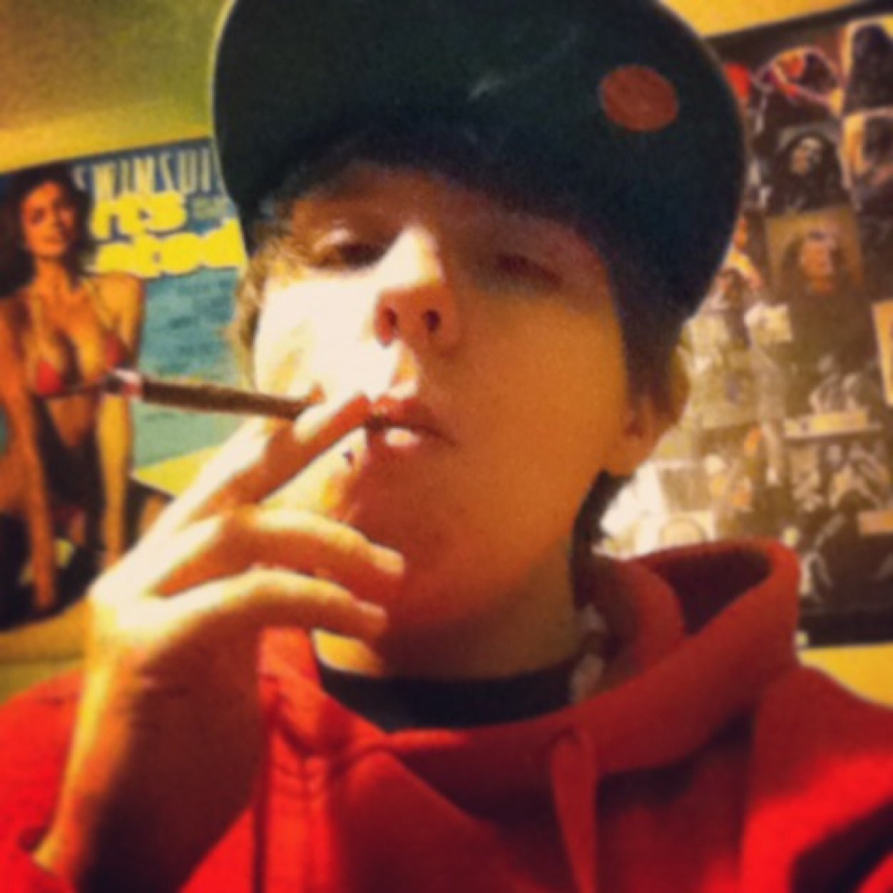 ColeStonerClark's profile picture. Nicole Clark. #16. #Sophomore. #Lesbian. #Stoner. #Drinker. #TeamTaken 9/01/13❤ follow @lizzykay_