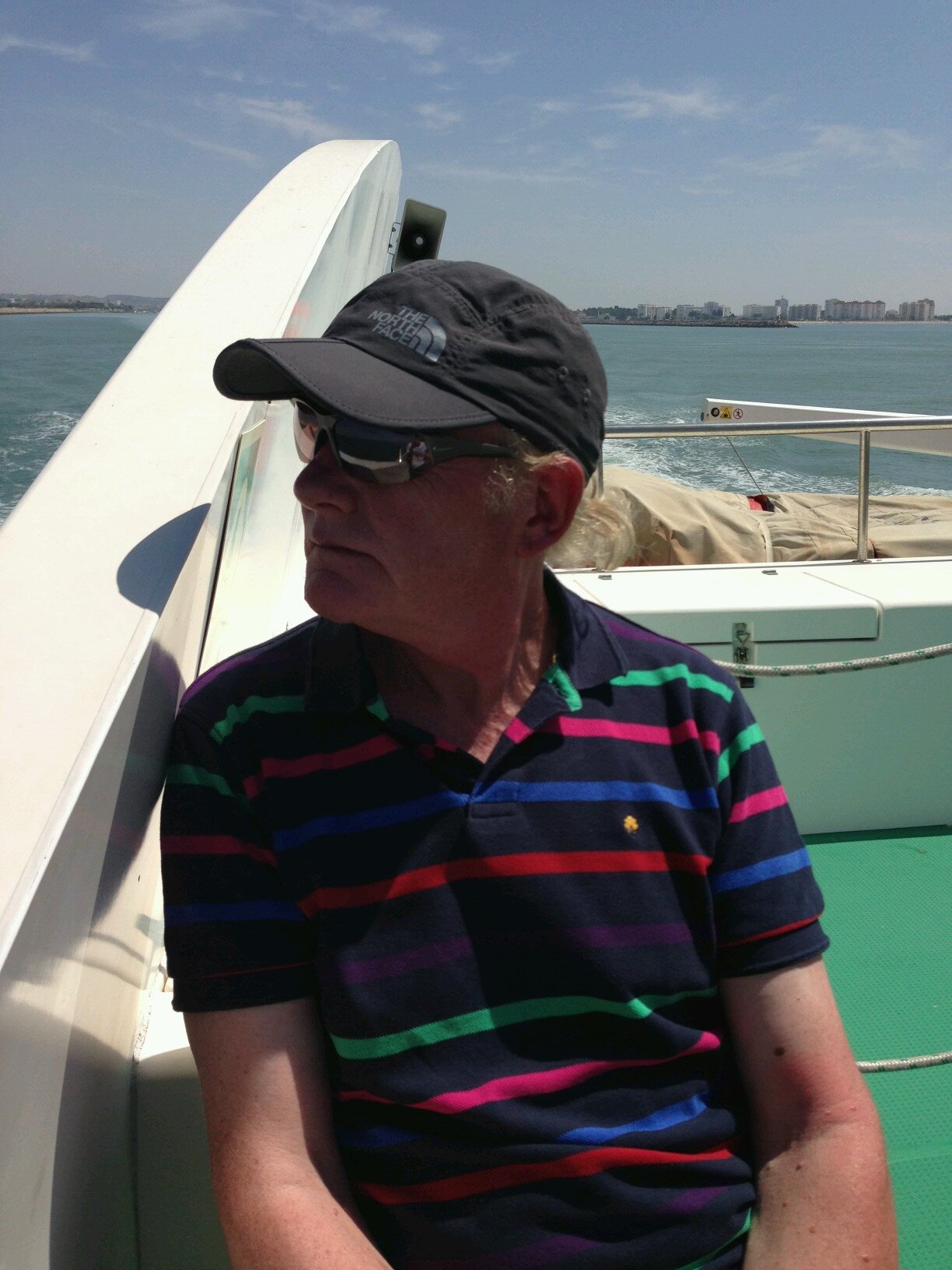 Retired teacher. Love most sports and the outdoor world. Everton, Leicester Tigers, Hull FC and Leics County cricket fan. Motown and Northern Soul.