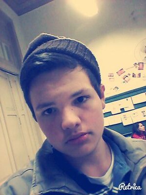 jo_calistro's profile picture. A verdade é tão preciosa que precisa de tantas mentiras para não ser revelada.