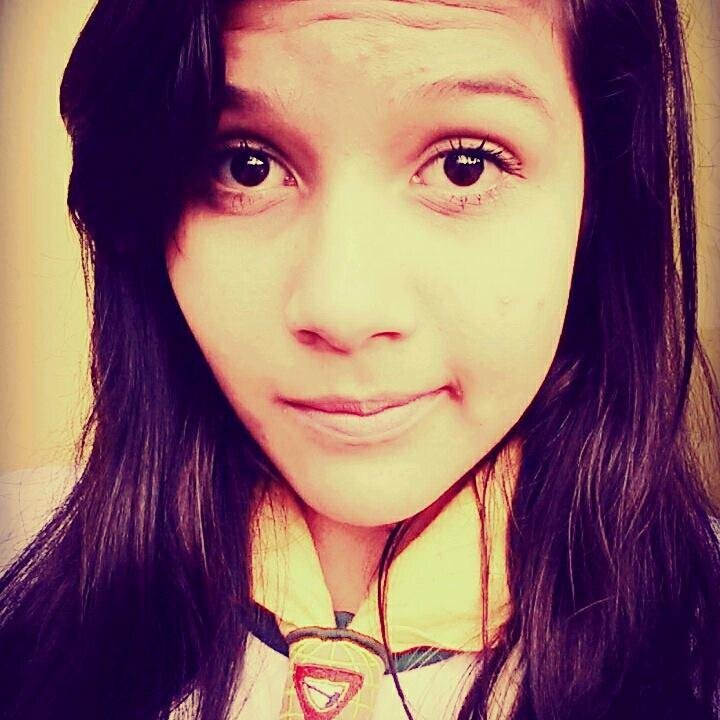 ''Aquela que esta acima de você :B e abaixo de Deus!'' http://t.co/wGNjplqD Facebook Msn carolschirmelindinha@hotmail.com Add lá! Brigado