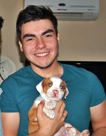 adrianharos's profile picture. Fisioterapia, spinning, natación, superhéroes, películas... ✌