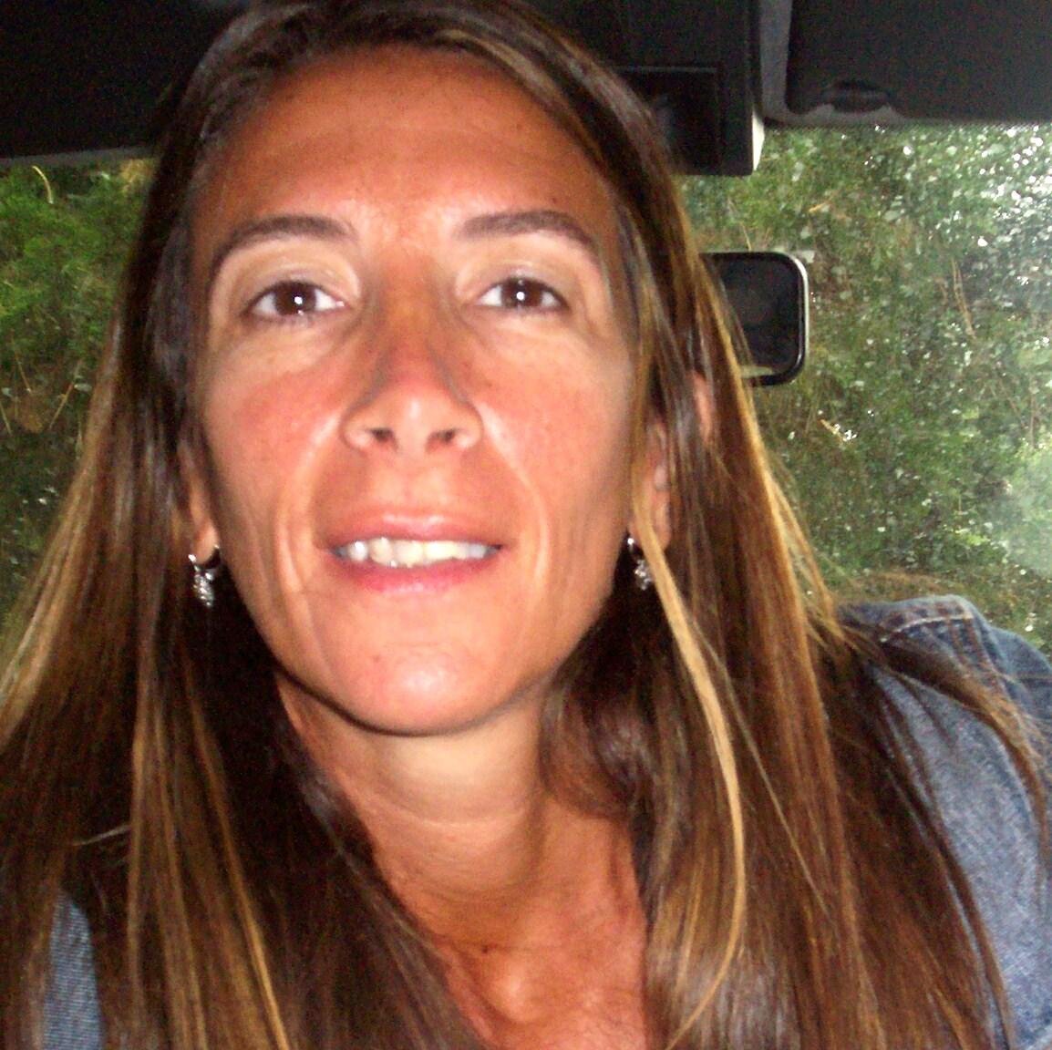 marthatrica's profile picture. Mama de ellas primero que cualquier otra cosa Psicologa Terapeuta Cognitiva Docente Mujer